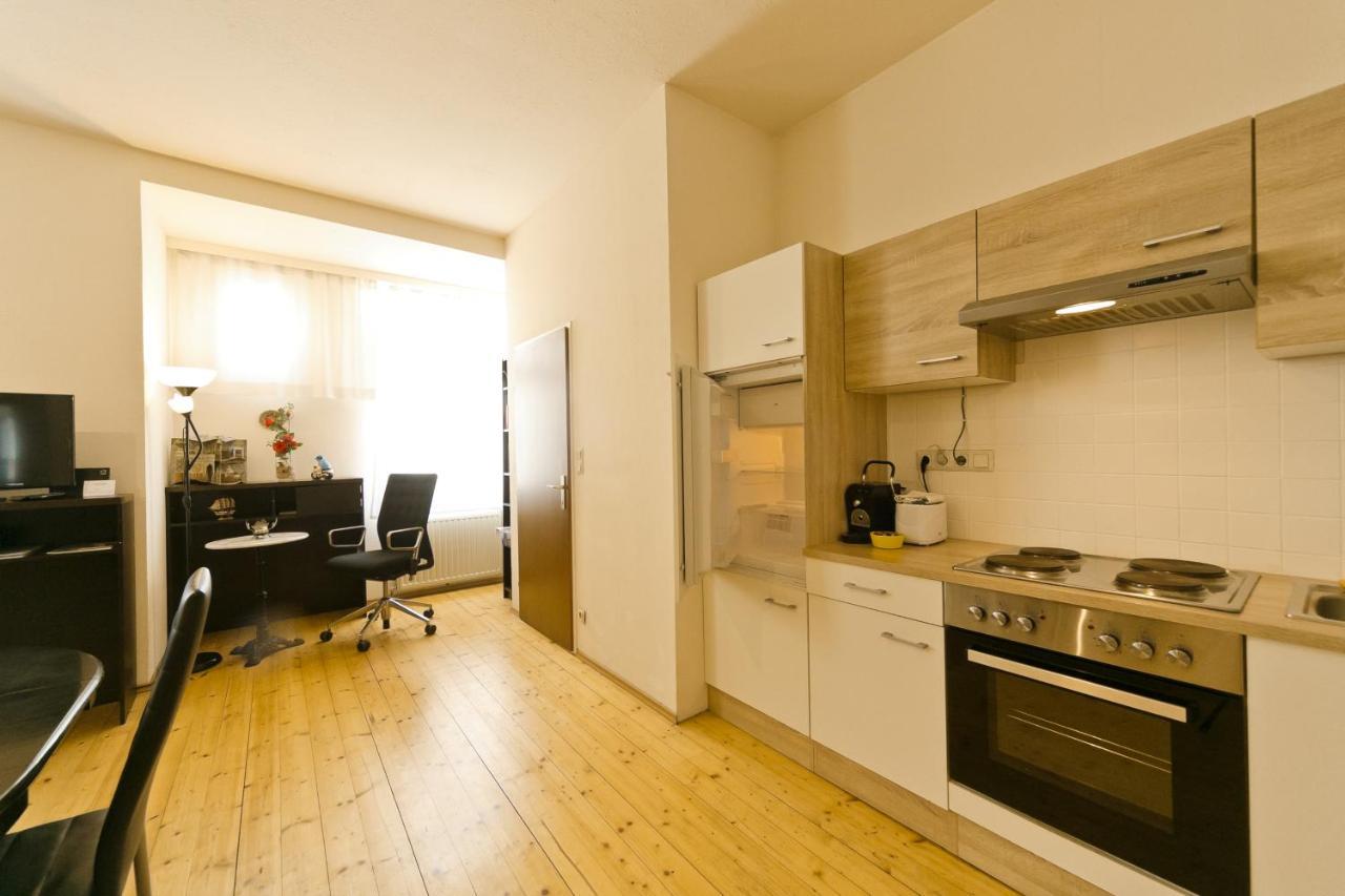 Apartments In Vienna Near Schonbrunn & Westbahnhof - Keyless Check-In Εξωτερικό φωτογραφία