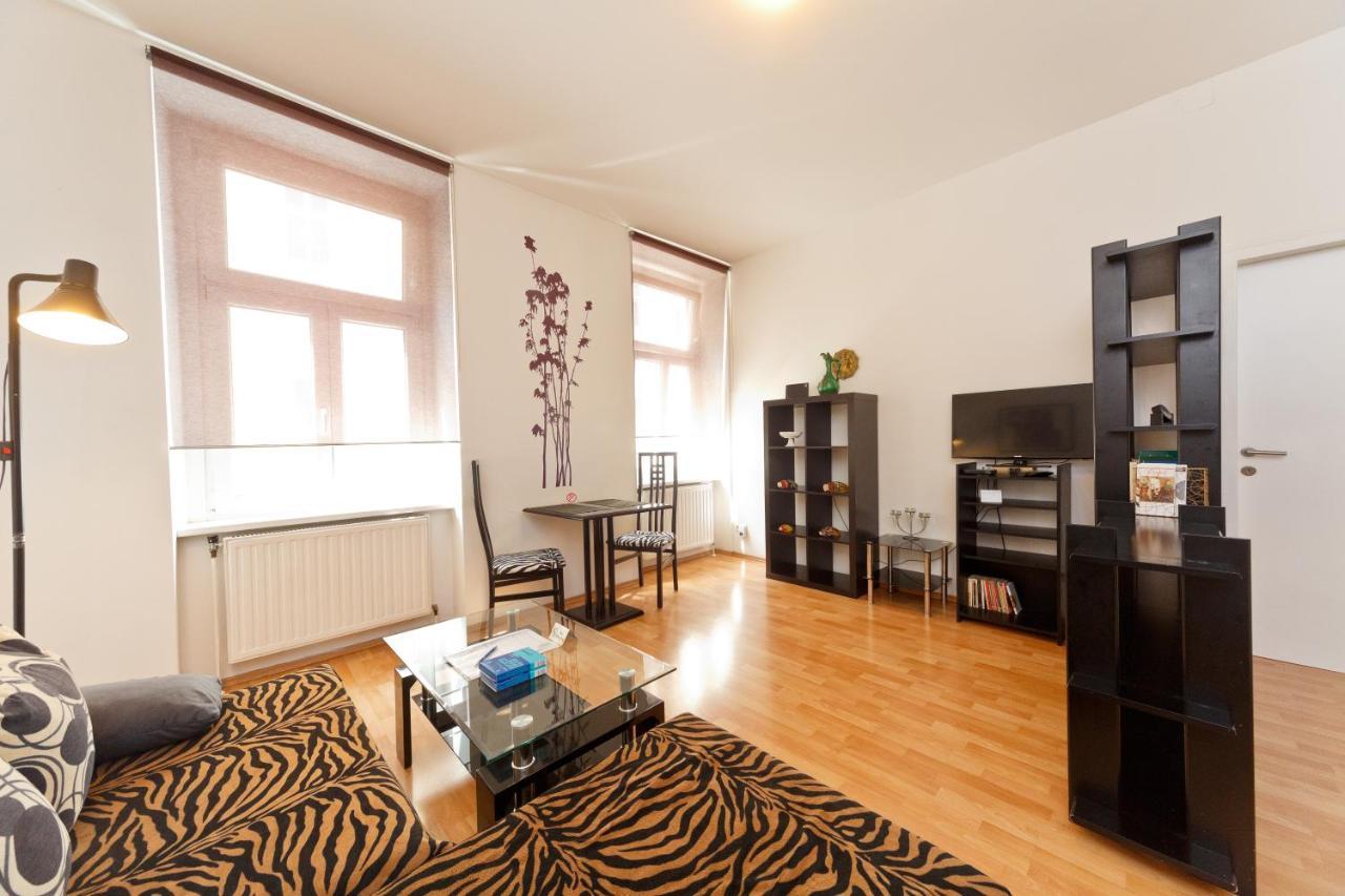 Apartments In Vienna Near Schonbrunn & Westbahnhof - Keyless Check-In Εξωτερικό φωτογραφία