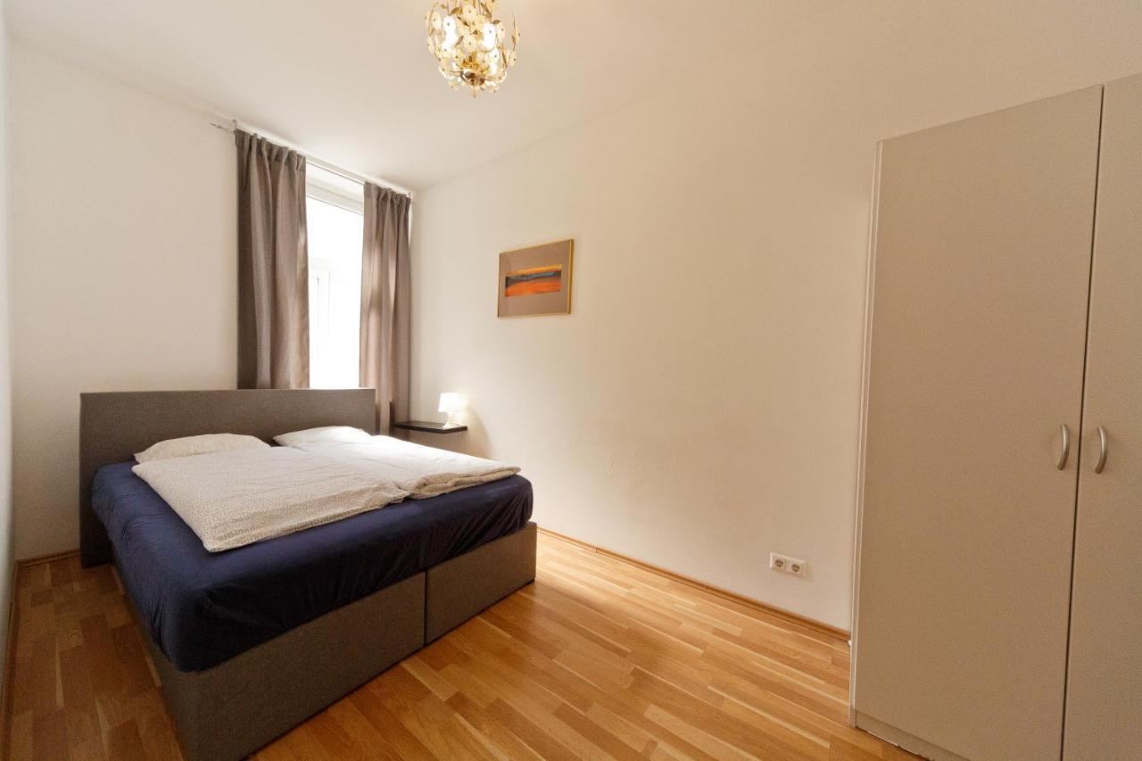 Apartments In Vienna Near Schonbrunn & Westbahnhof - Keyless Check-In Εξωτερικό φωτογραφία