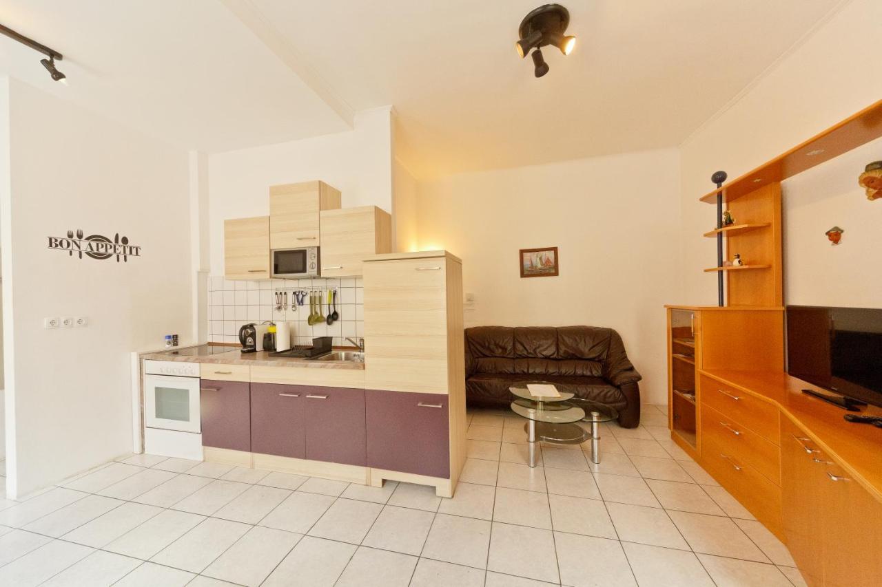 Apartments In Vienna Near Schonbrunn & Westbahnhof - Keyless Check-In Εξωτερικό φωτογραφία