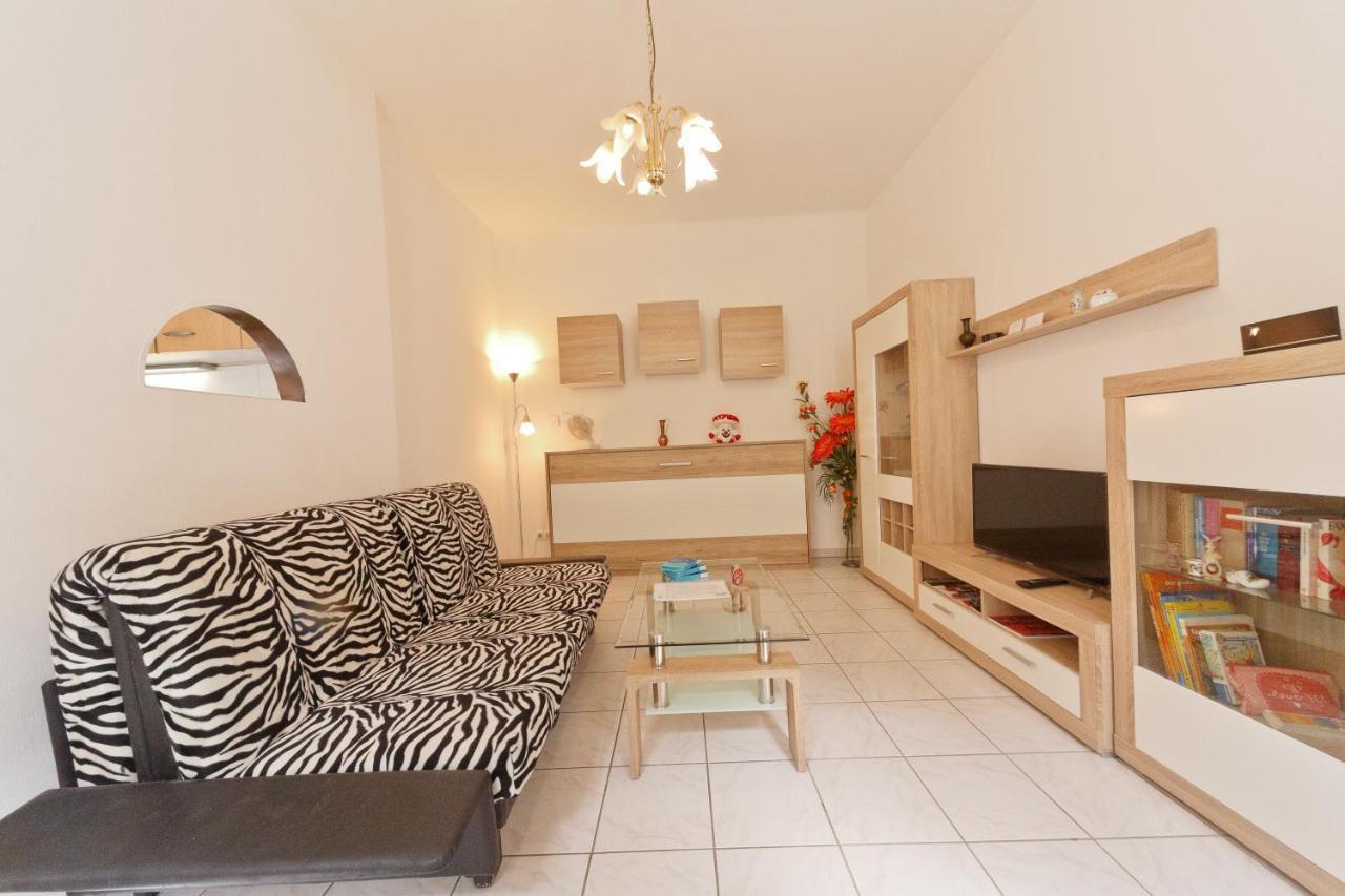 Apartments In Vienna Near Schonbrunn & Westbahnhof - Keyless Check-In Εξωτερικό φωτογραφία