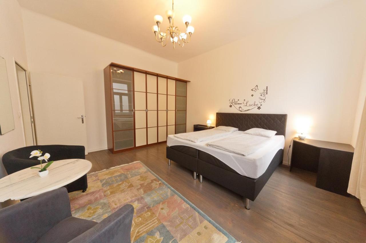 Apartments In Vienna Near Schonbrunn & Westbahnhof - Keyless Check-In Εξωτερικό φωτογραφία