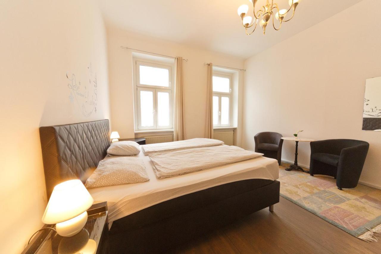 Apartments In Vienna Near Schonbrunn & Westbahnhof - Keyless Check-In Εξωτερικό φωτογραφία